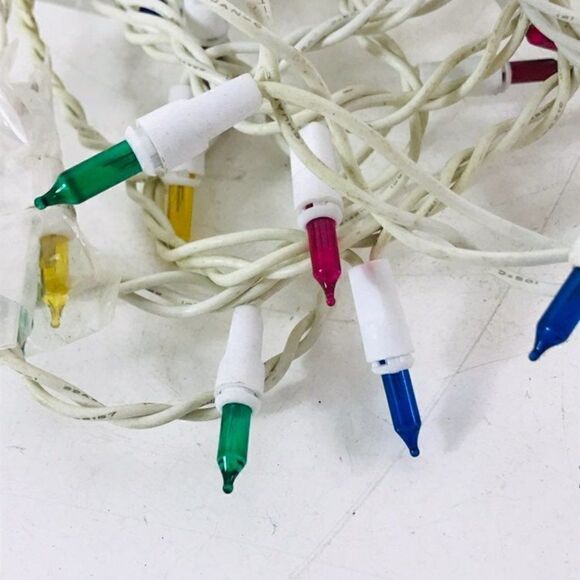 Vintage Christmas Outdoor/indoor Lights 8 yds - Picture 2 of 5